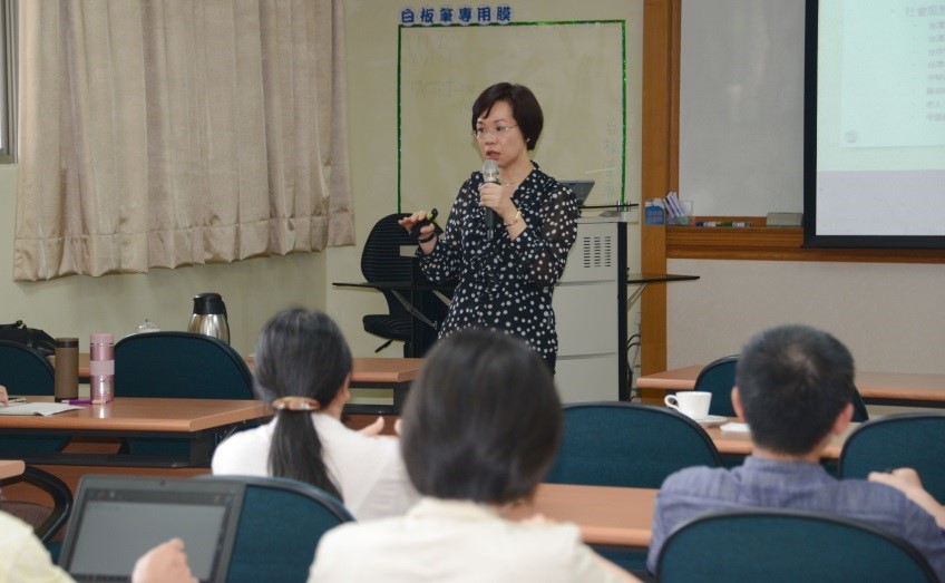 主講人：弘光科技大學陳伶珠副教授。
