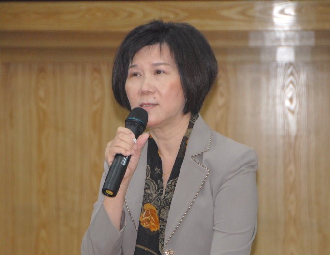 費雯綺所長致詞。