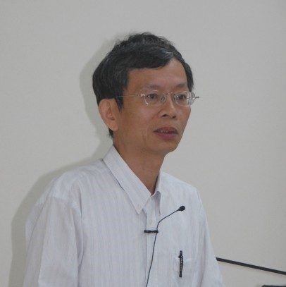主講人林浩潭博士。