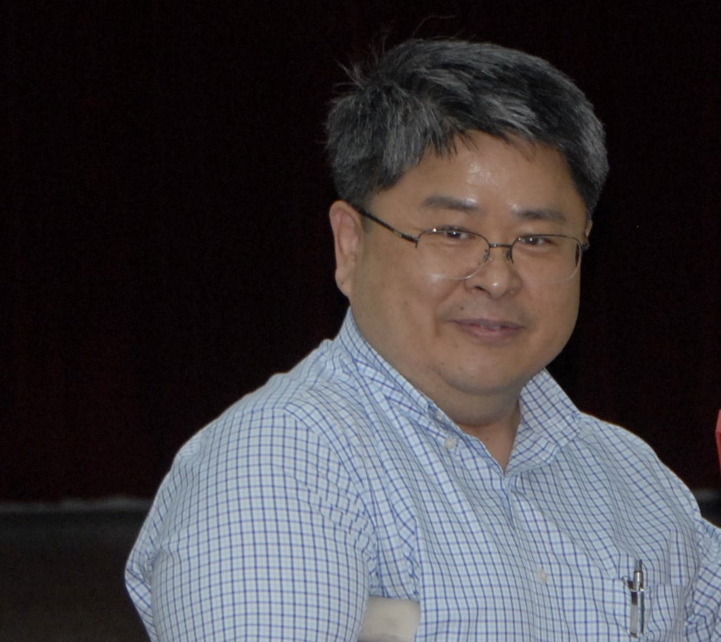 主講人中興大學路教授光暉。